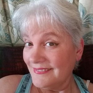 Meet your Posher, Michele